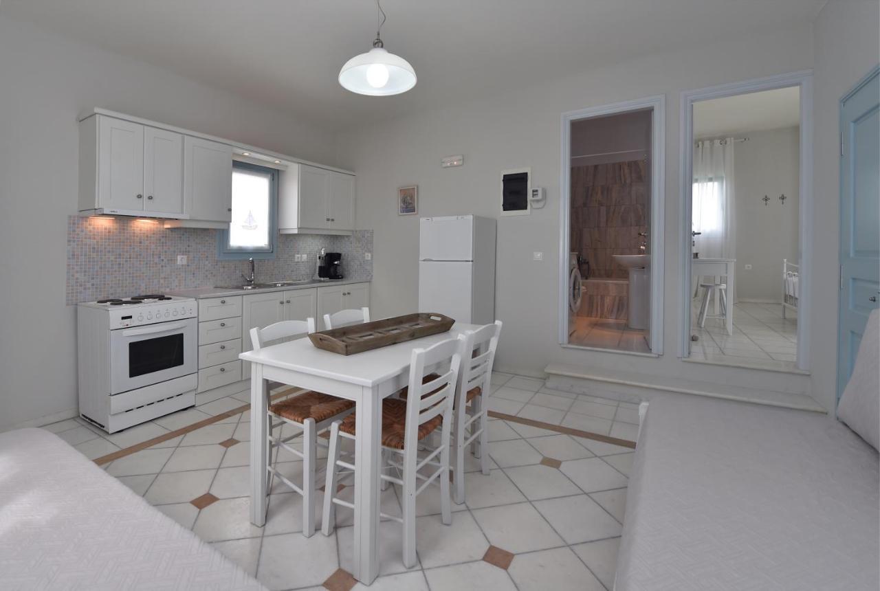 Tonia Apartments Paros Chrisi Akti  Exteriör bild