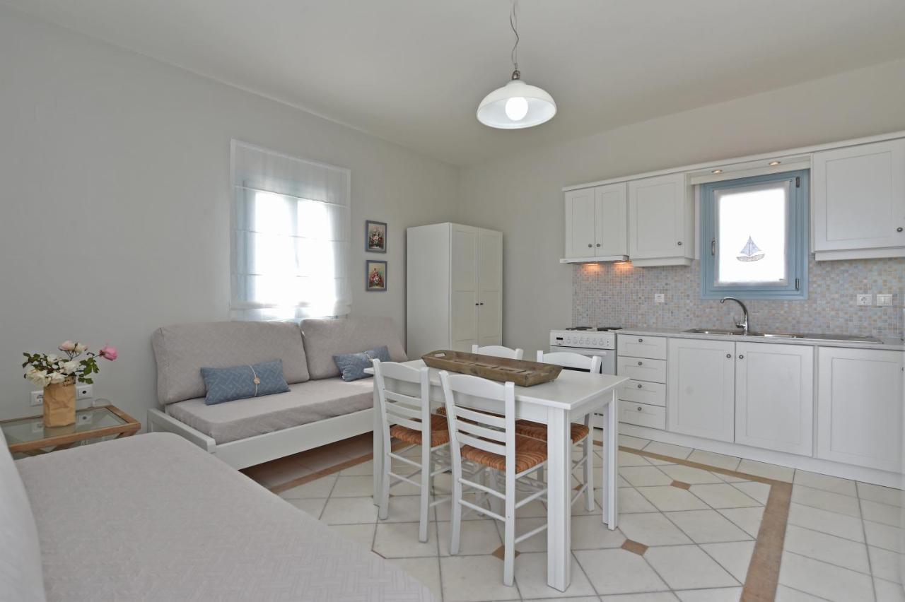 Tonia Apartments Paros Chrisi Akti  Exteriör bild