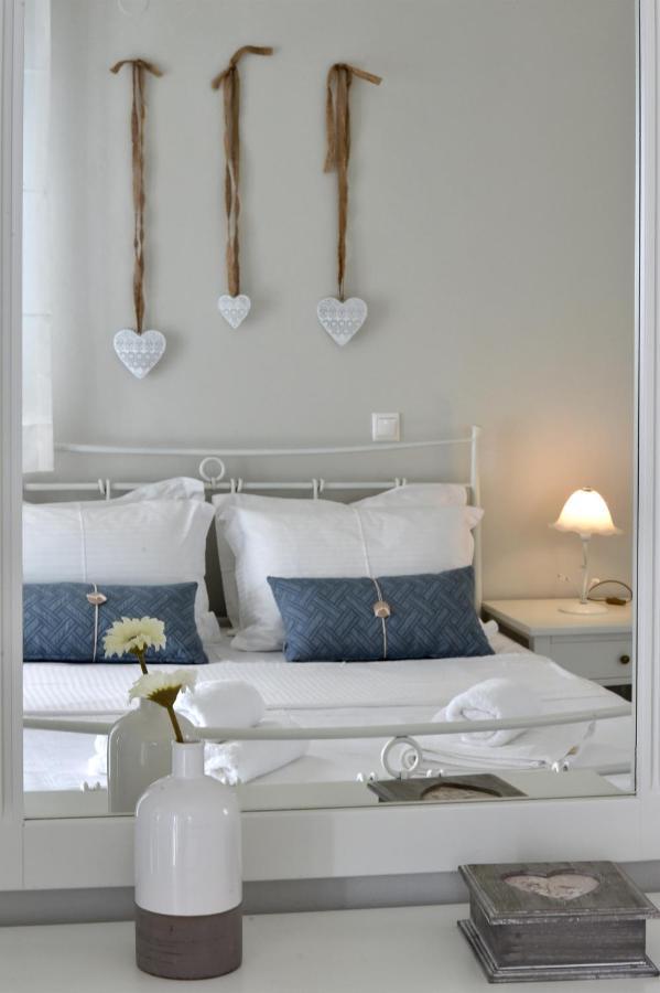Tonia Apartments Paros Chrisi Akti  Exteriör bild