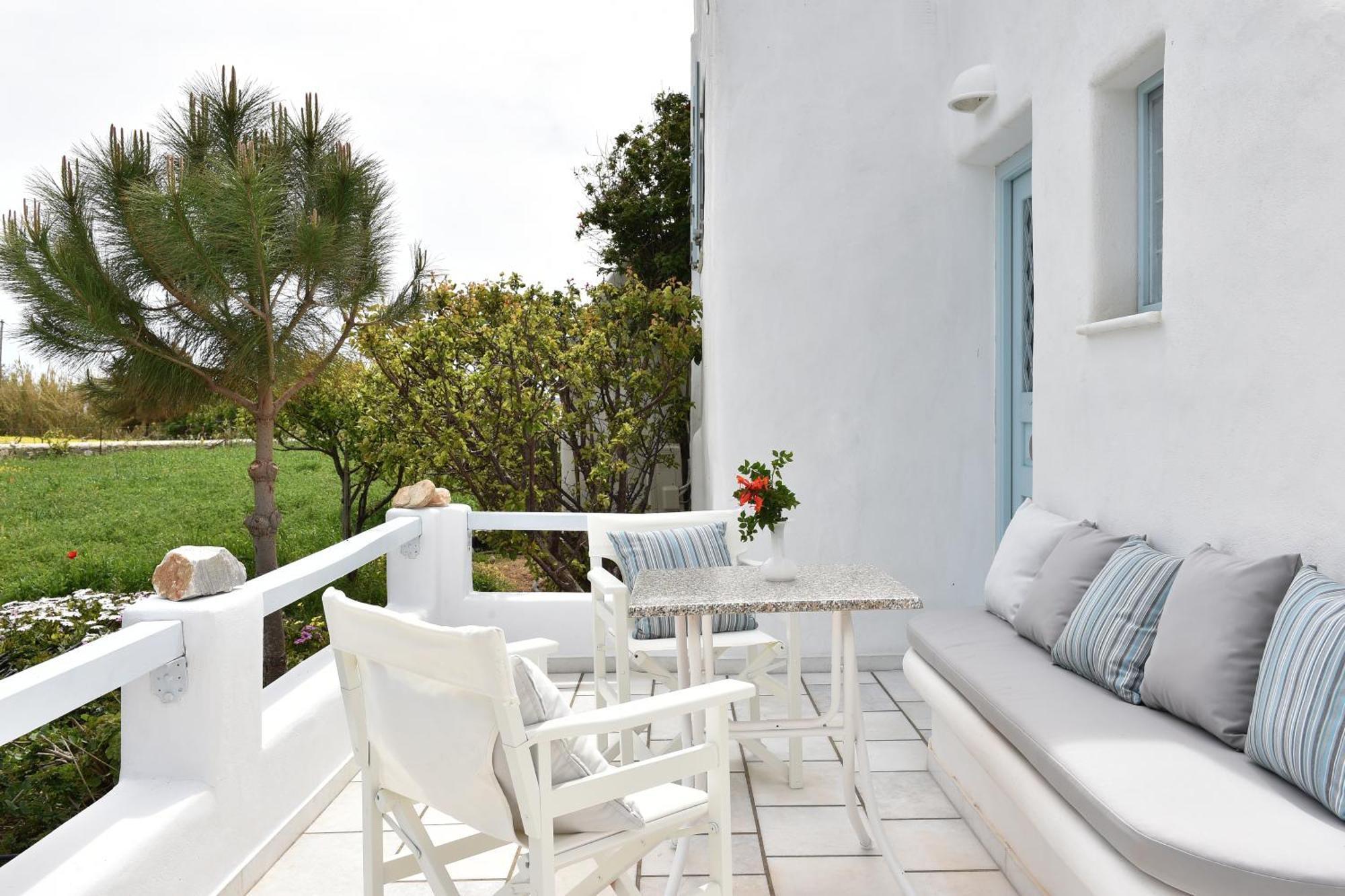 Tonia Apartments Paros Chrisi Akti  Exteriör bild