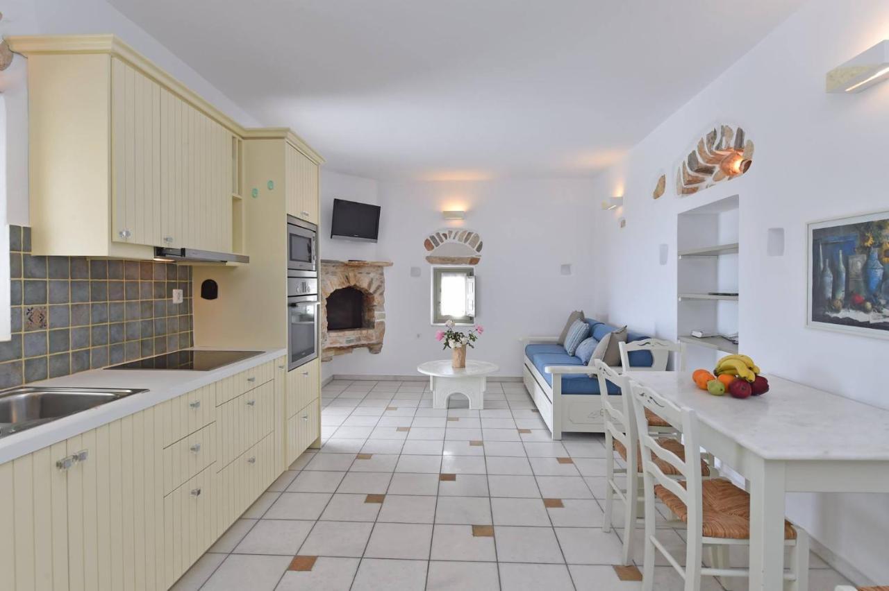 Tonia Apartments Paros Chrisi Akti  Exteriör bild